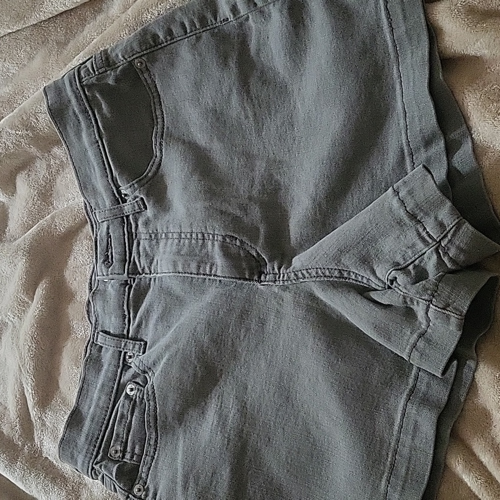 Gray denim shorts, Banana Republic size 6